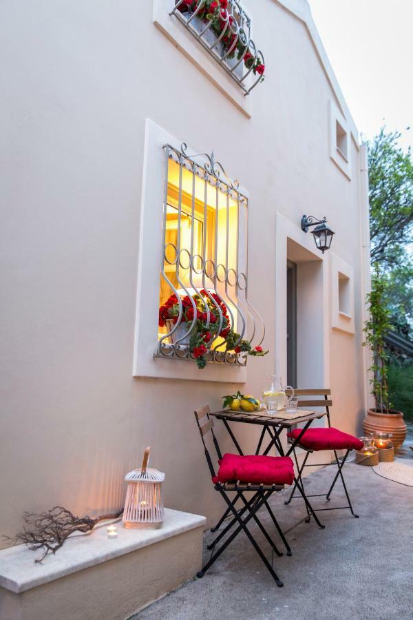 Lianelia Boutique Village House Argyrades Exterior photo