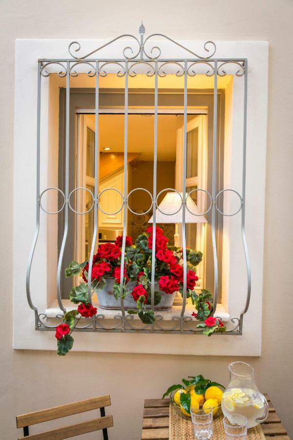 Lianelia Boutique Village House Argyrades Exterior photo
